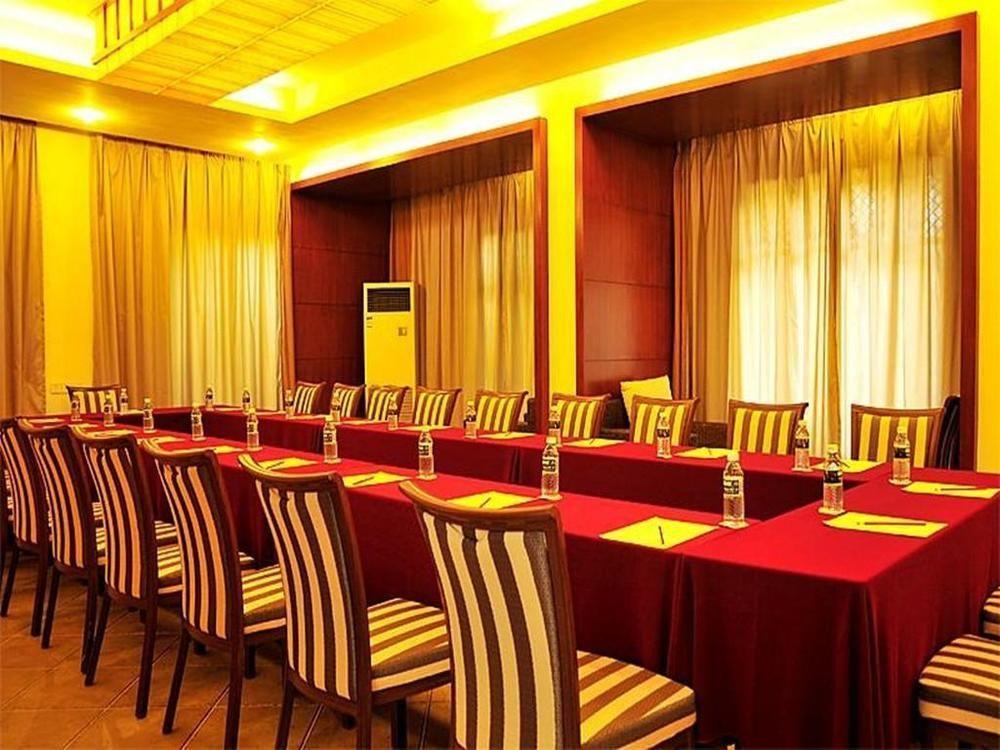Marina Spa Hotel סניה מראה חיצוני תמונה
