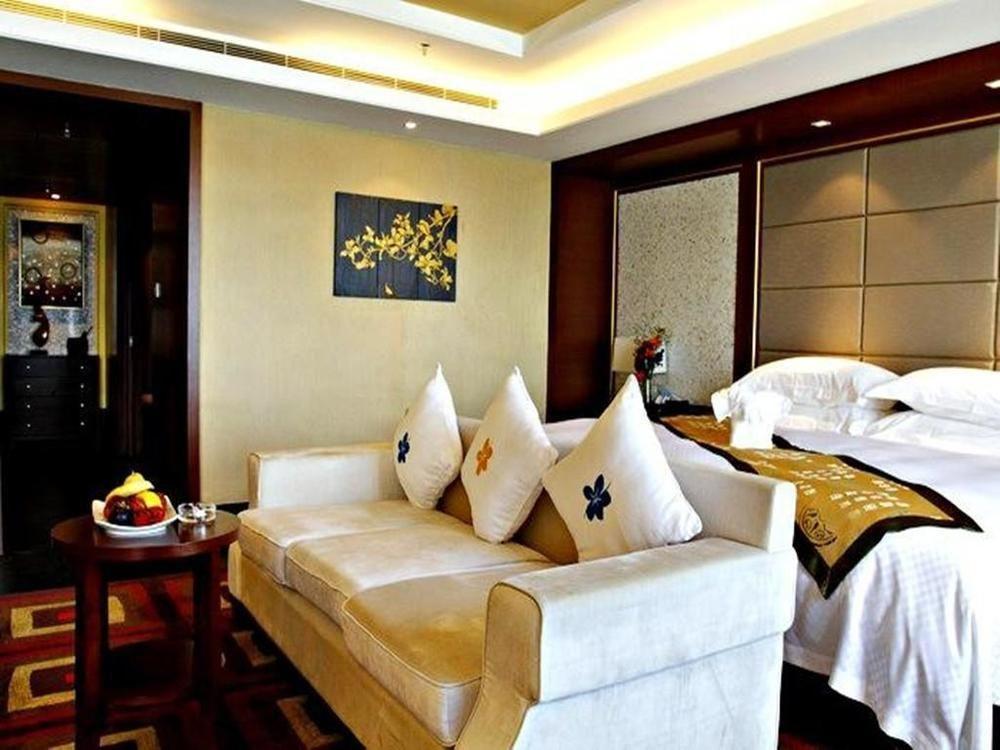 Marina Spa Hotel סניה מראה חיצוני תמונה