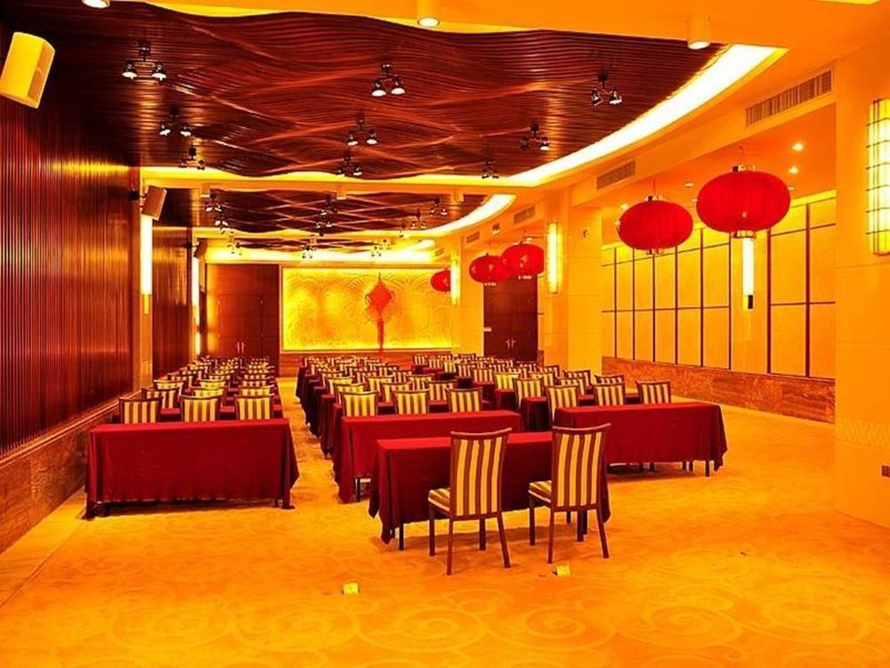 Marina Spa Hotel סניה מראה חיצוני תמונה
