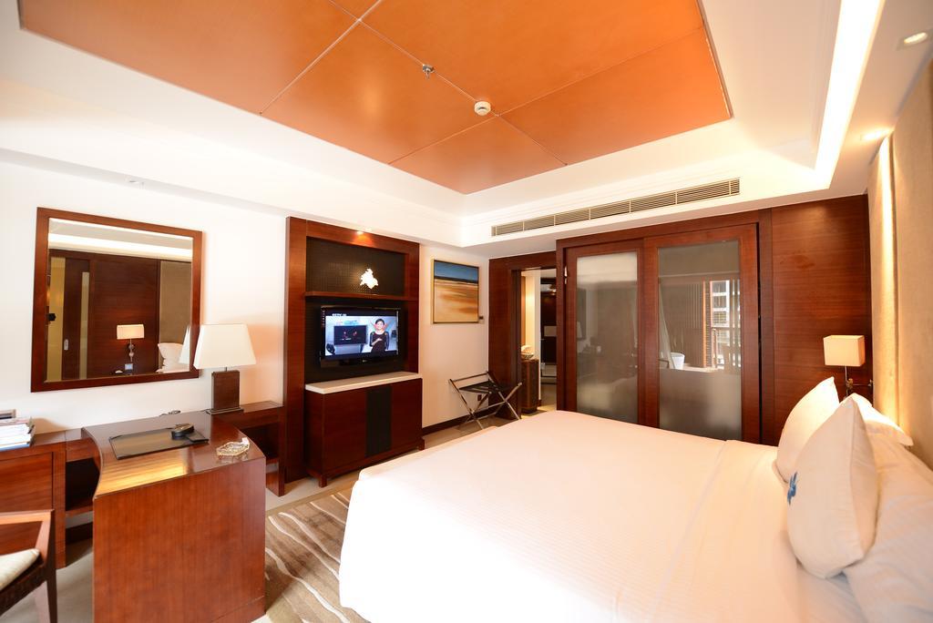 Marina Spa Hotel סניה מראה חיצוני תמונה