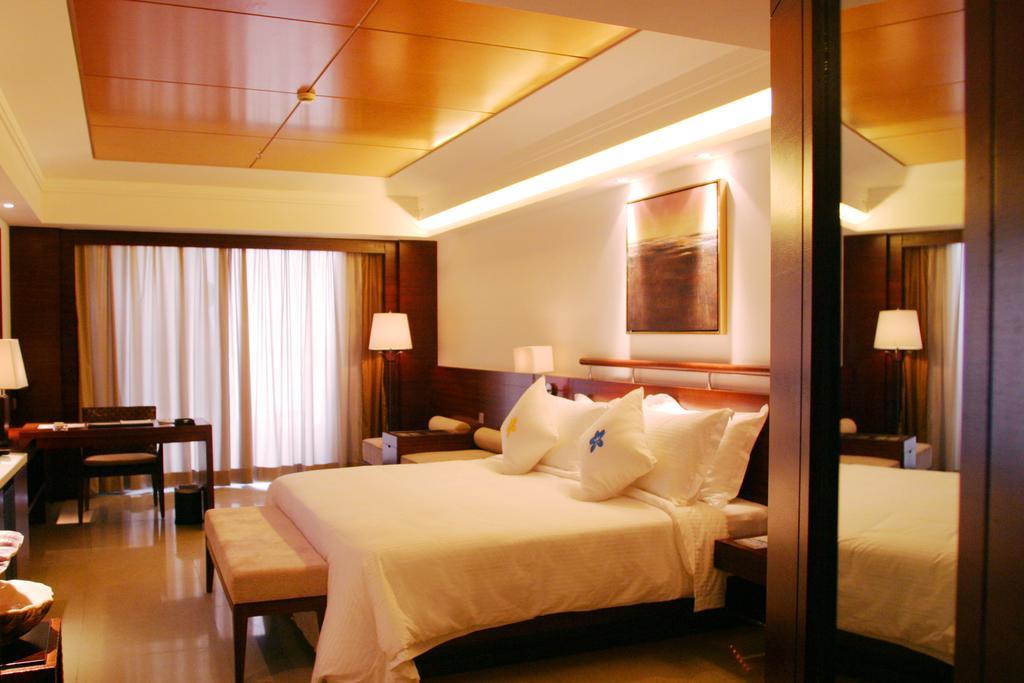 Marina Spa Hotel סניה מראה חיצוני תמונה